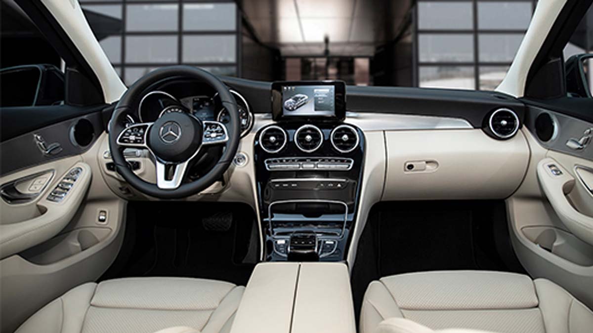 Nội Thất Mercedes-Benz C 180 AMG Hình Ảnh Nội Thất Mercedes-Benz C 180 AMG